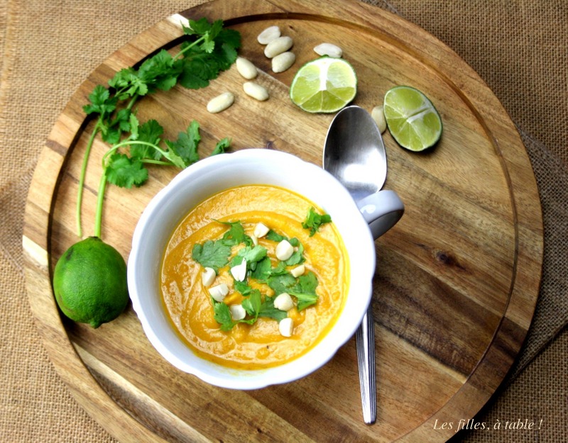 soupe carottes patates douces coco les filles à table