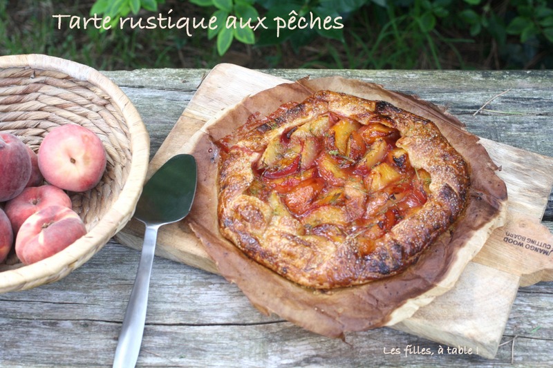 tarte, pêches, yotam Ottolenghi, les filles à table