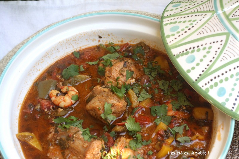 tajine, lotte, gambas, chermoula, les filles à table