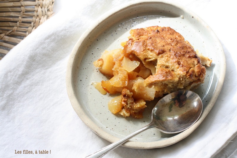Cobbler aux poires et caramel