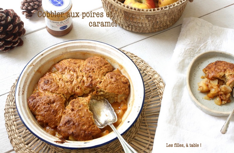Cobbler aux poires et caramel