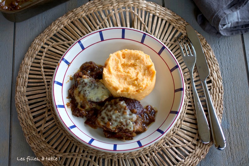 Joues de porc confites au cidre et brebis basque