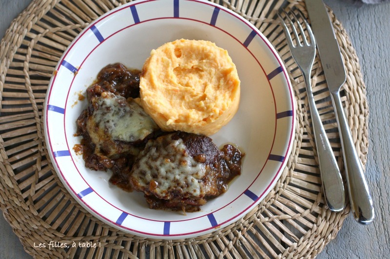 Joues de porc confites au cidre et brebis basque