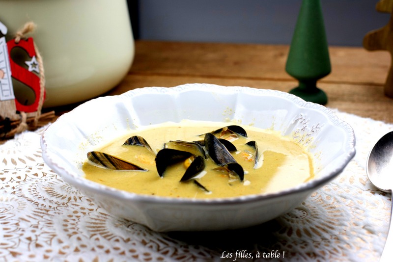 Velouté de moules safrané