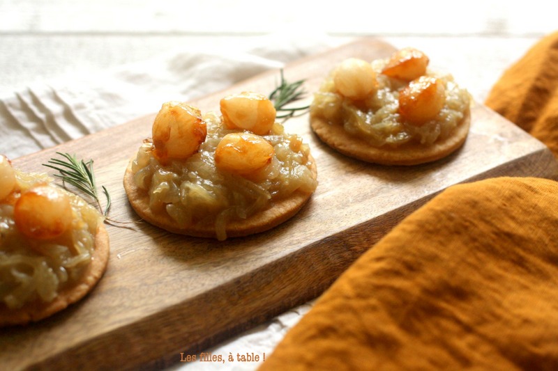 Tartelettes aux oignons glacés, purée d'oignons roses