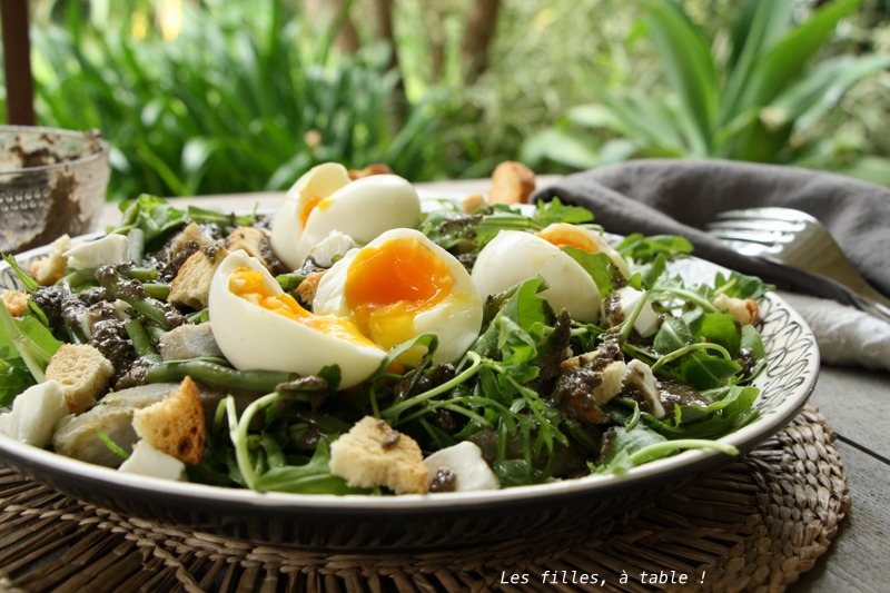 Salade haricots verts, artichauts, vinaigrette à la tapenade