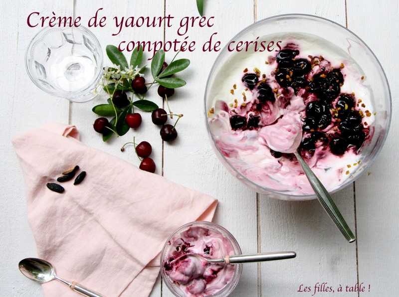 Crème de yaourt grec et compotée de cerises
