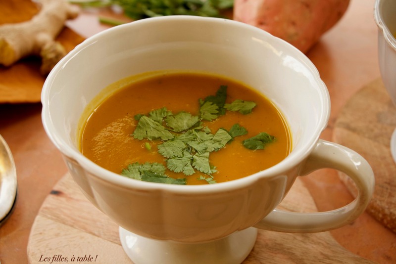 Soupe de patates douces au gingembre et curcuma