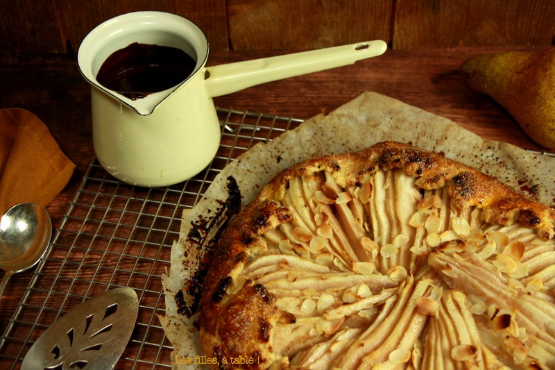 Tarte rustique aux poires et fève tonka