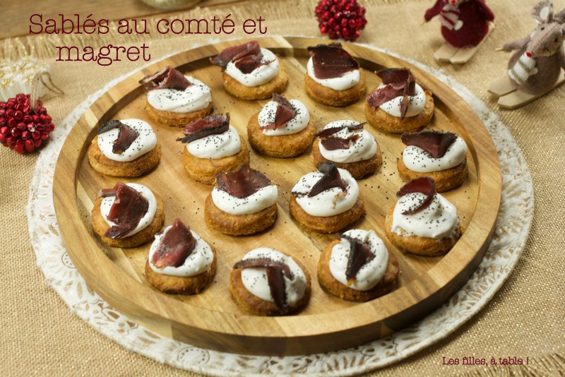 Sablés au comté et magret de canard