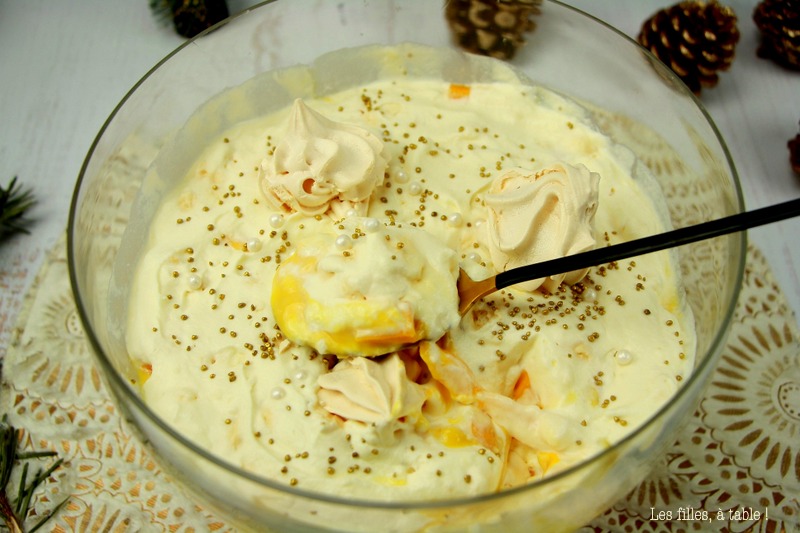 Eton mess à la mangue et aux fruits de la passion