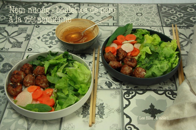 Nem nuong - boulettes de porc à la vietnamienne