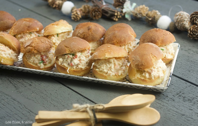 Mini crab rolls