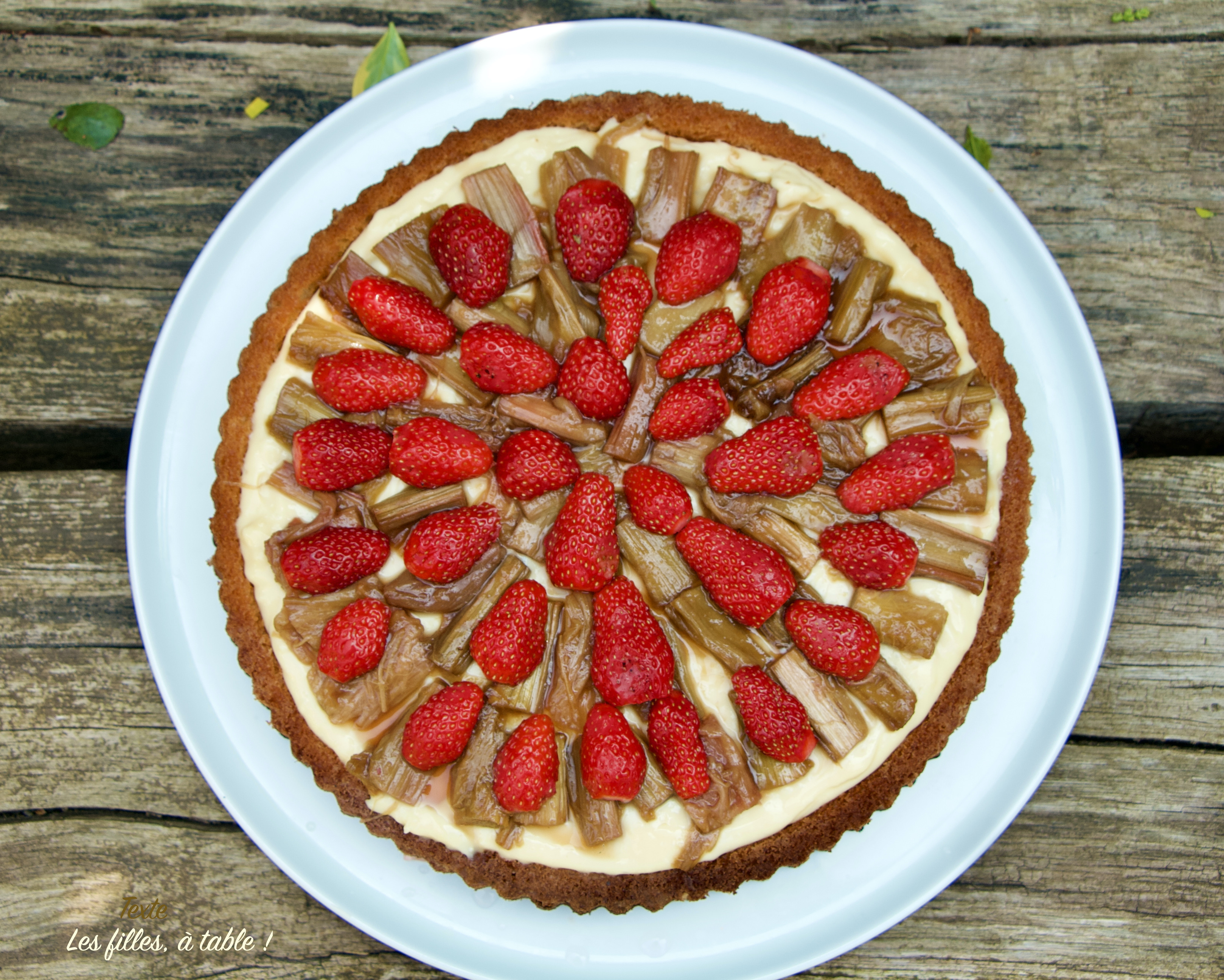 Tarte renversée rhubarbe et fraises