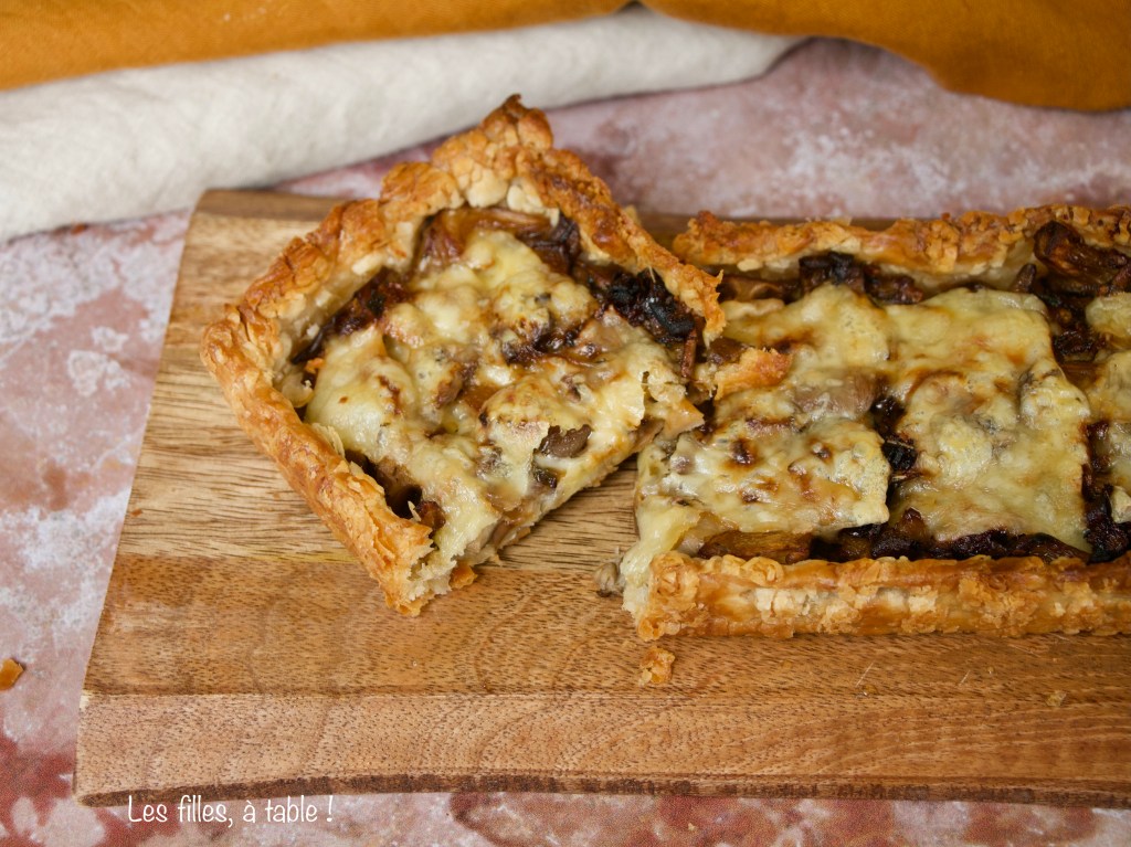 Tarte fine aux pleurotes et au morbier