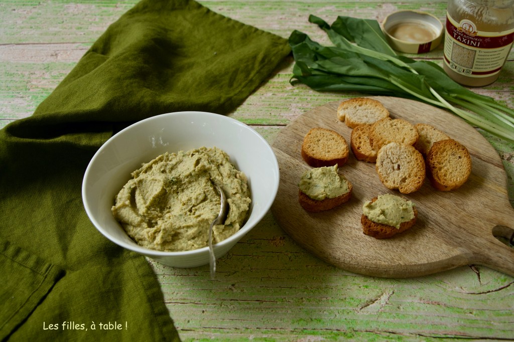 Houmous à l'ail des ours