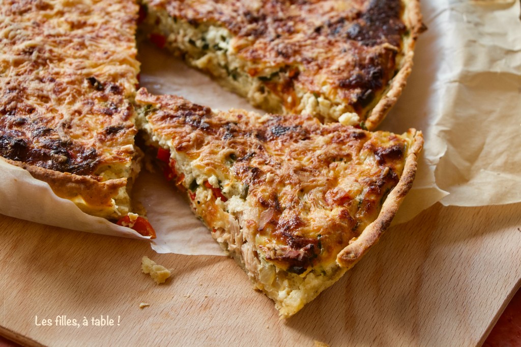 Tarte au thon, oignons et piments doux