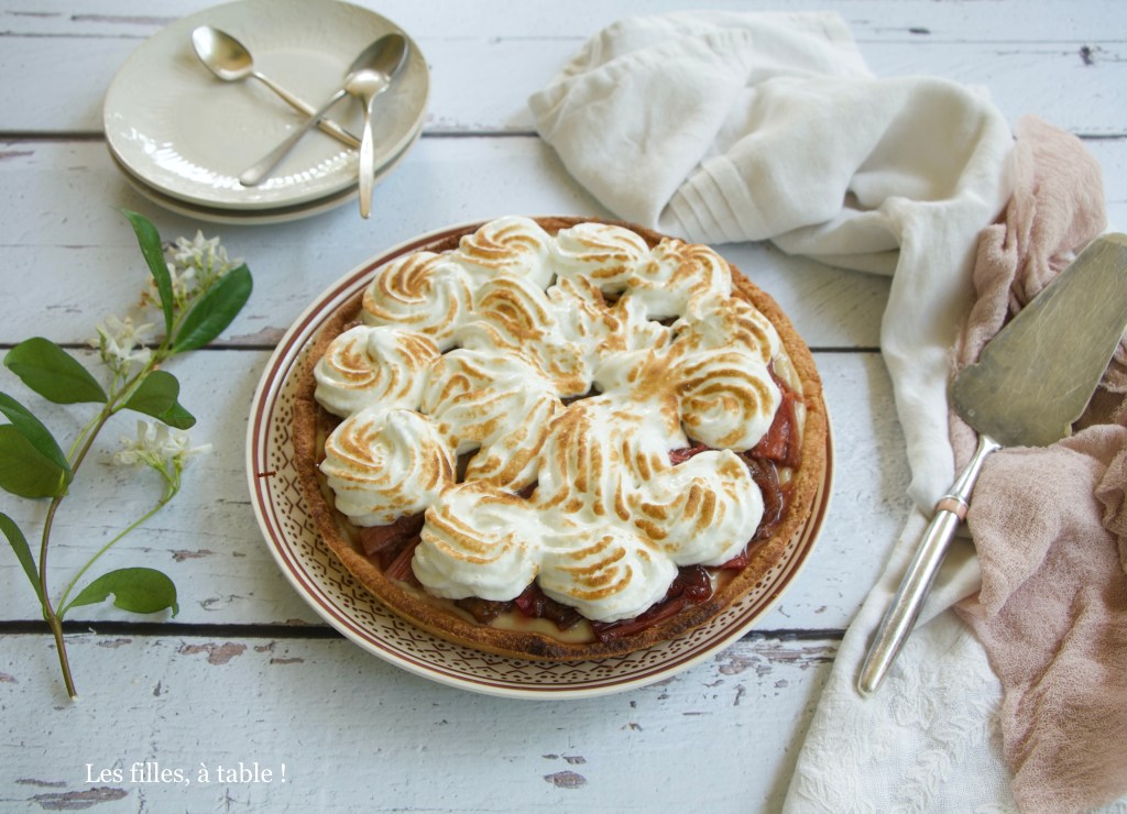 Tarte meringuée à la rhubarbe