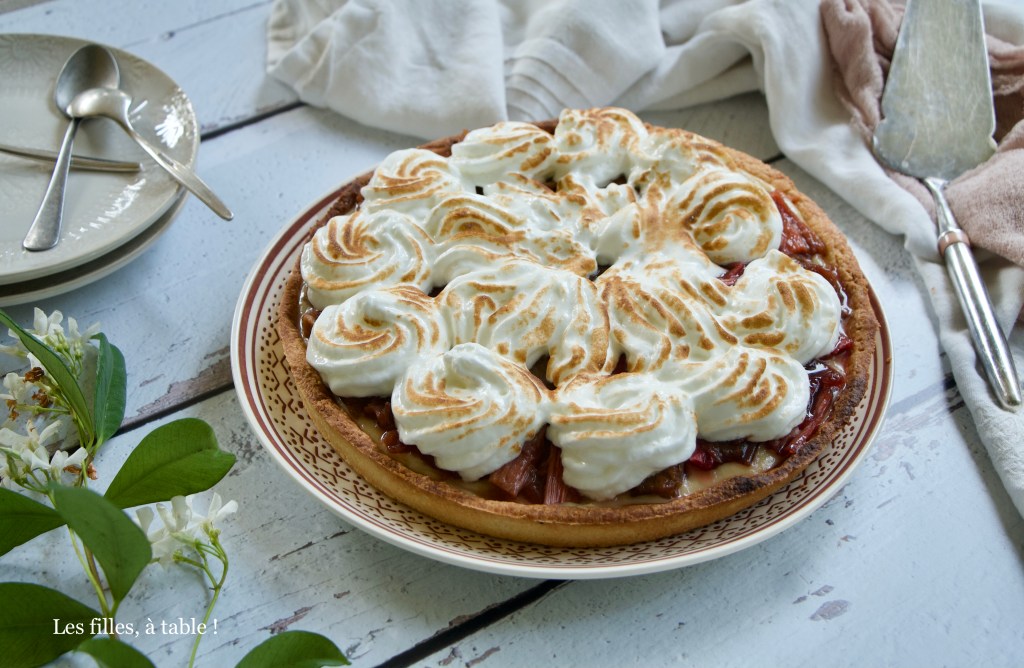 Tarte meringuée à la rhubarbe