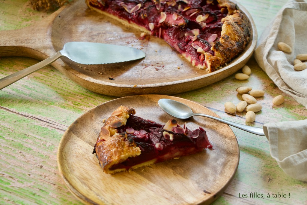 Tarte rustique aux pêches de vigne