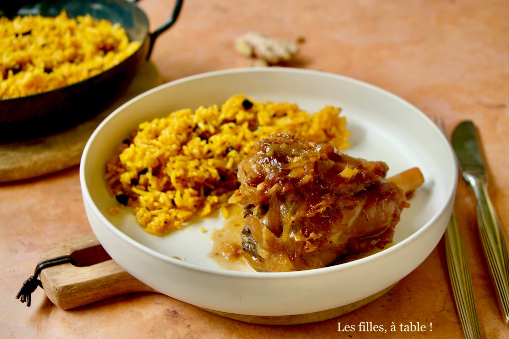 Souris d'agneau confite au gingembre, riz frit aux épices