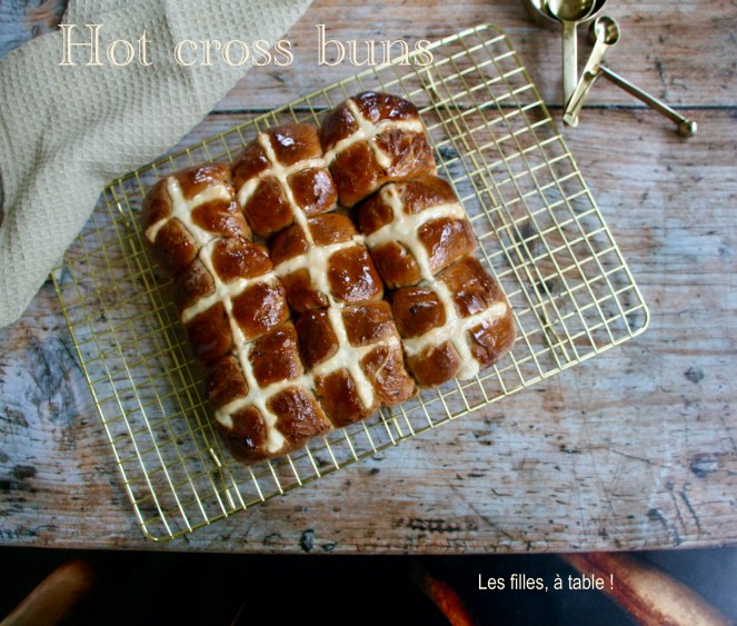 Hot cross buns
