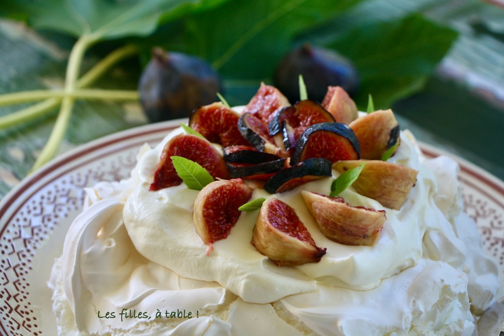 Pavlova aux figues, chantilly verveine citronnelle