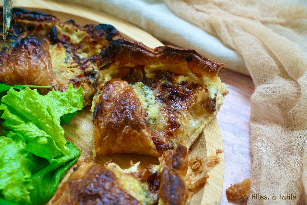 Tarte aux oignons, chèvre et miel