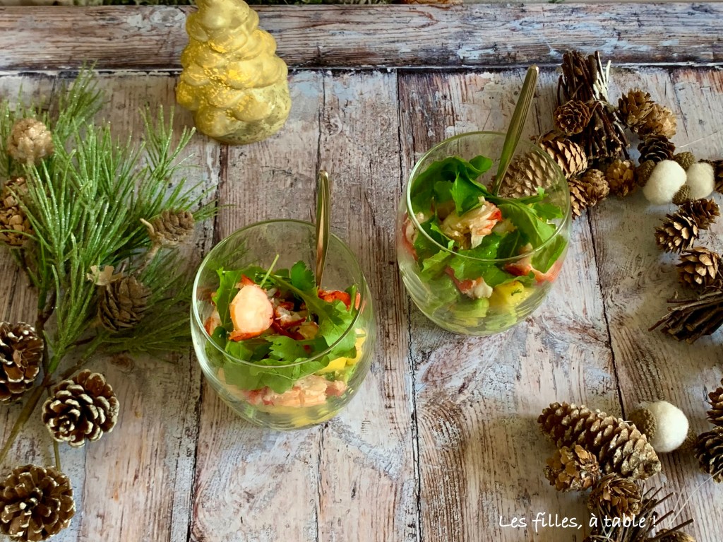 Verrines de homard, mangue et avocat