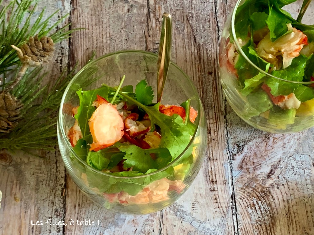 Verrines de homard, mangue et avocat