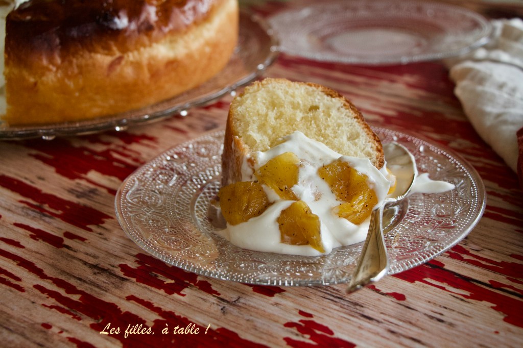 Baba au rhum et ananas