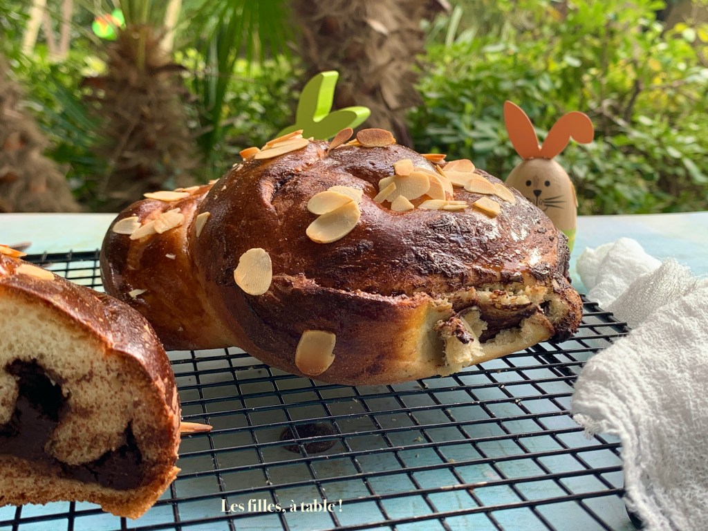 Tsoureki au chocolat