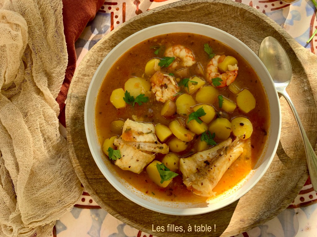 Suquet de poisson (soupe de poisson)